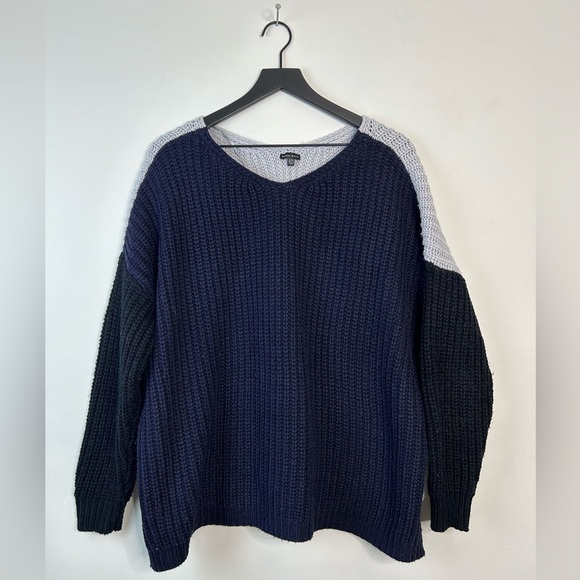 REBECA‎ ELLIOT Women’s  Color Block Sweater Blue/ Black/Gray Size S/M - Picture 1 of 14